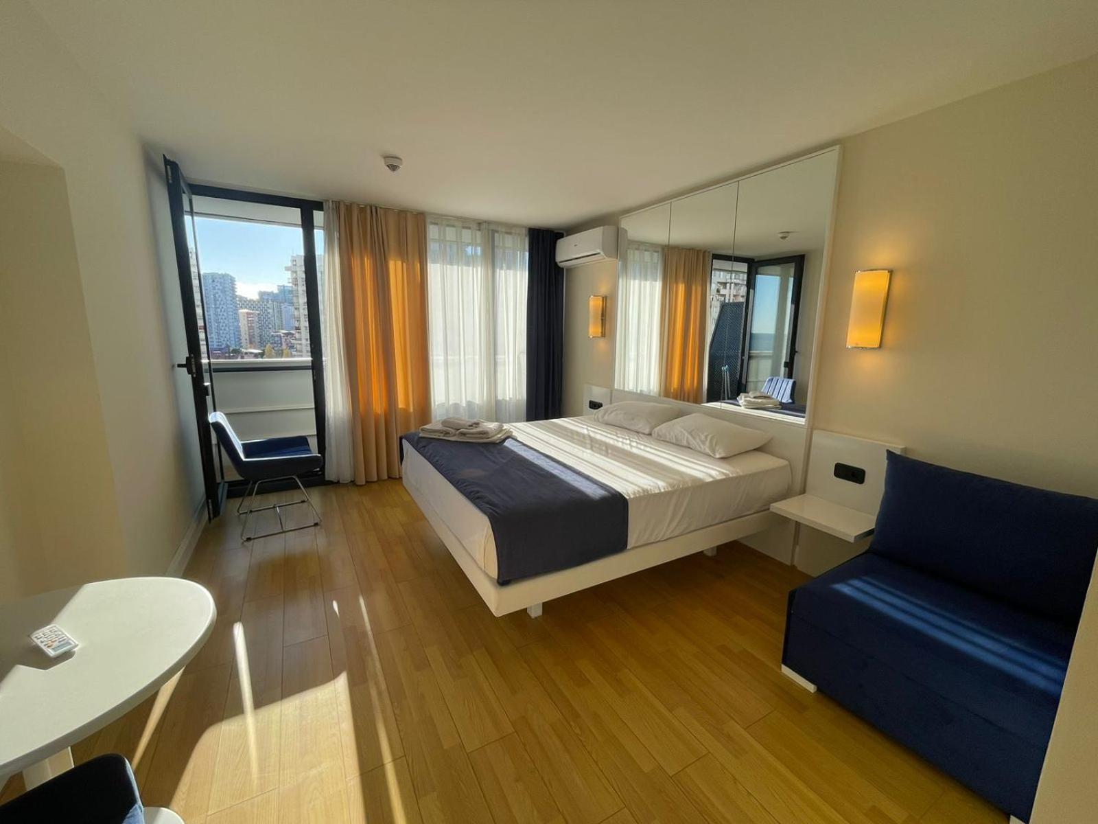 Orbi Aparthotel In Batumi Exterior photo