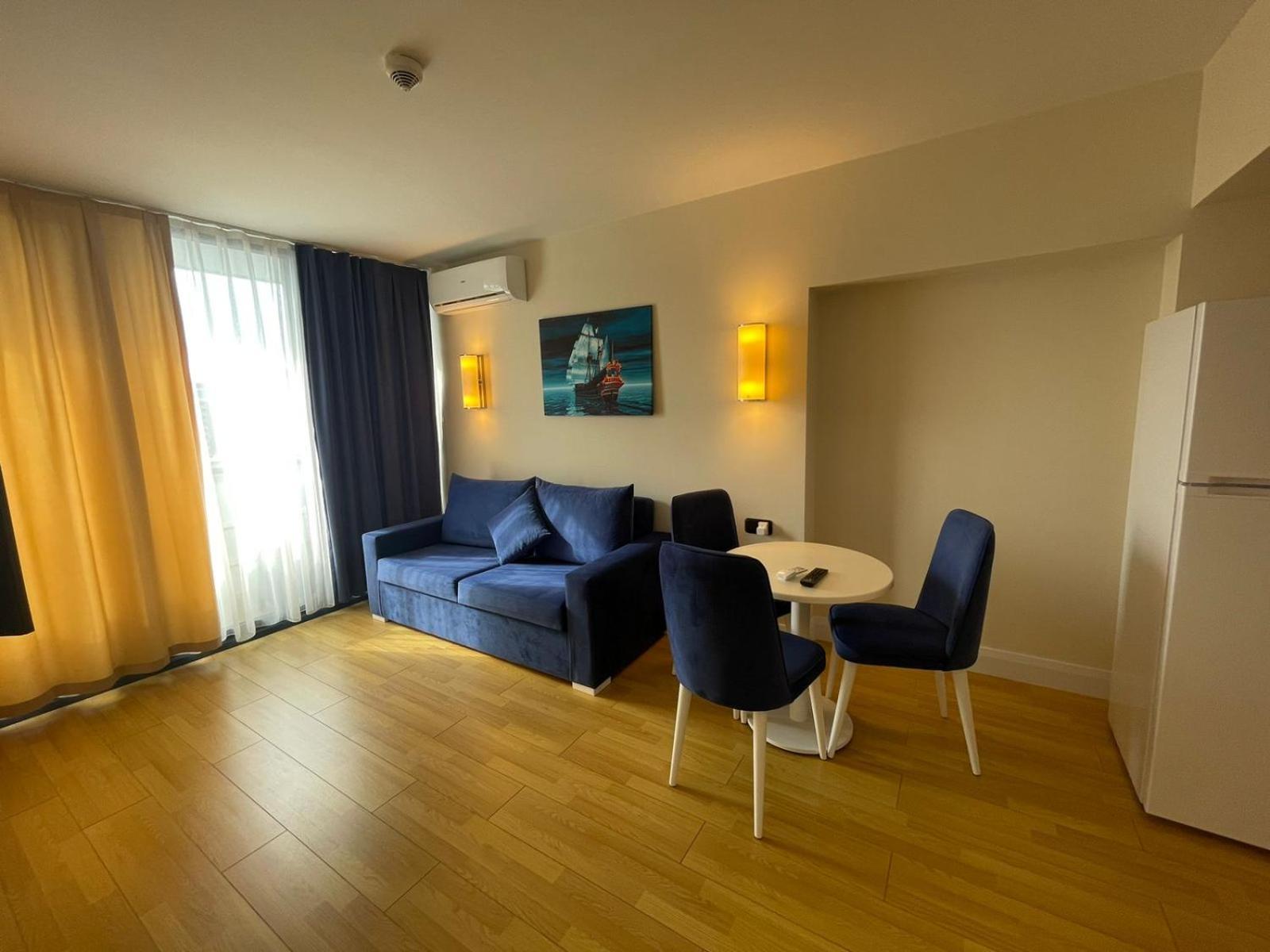Orbi Aparthotel In Batumi Exterior photo